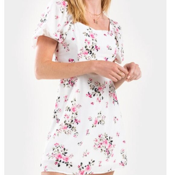 Francesca’s Drew Floral Back Tie Mini Dress (New With Tag) - Picture 1 of 4